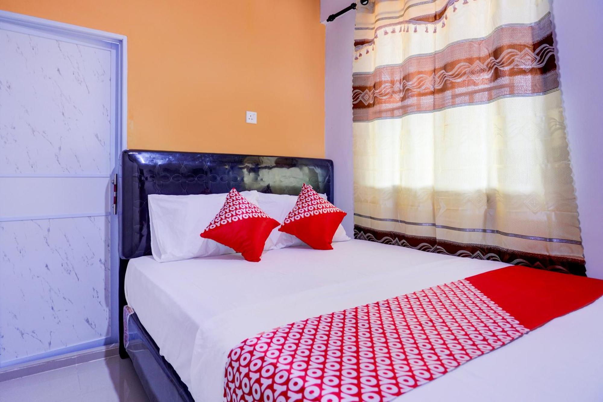 Super Oyo Capital O 93076 Batam Backpacker Guesthouse 2 Pembunuh Eksteriør billede