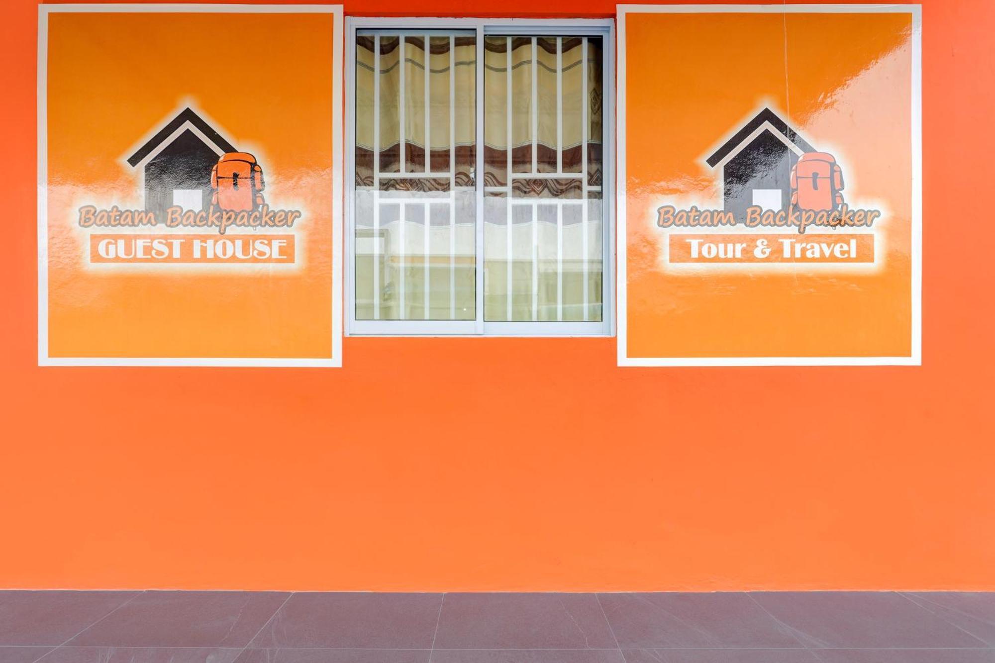 Super Oyo Capital O 93076 Batam Backpacker Guesthouse 2 Pembunuh Eksteriør billede