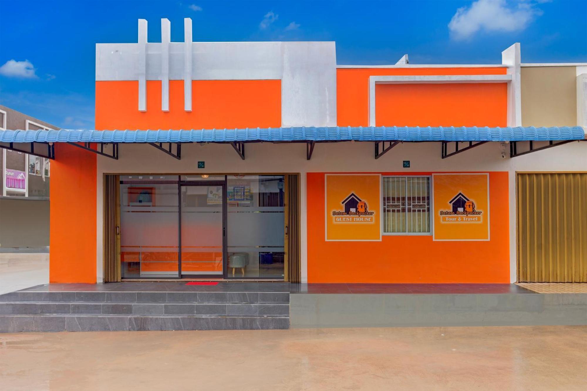 Super Oyo Capital O 93076 Batam Backpacker Guesthouse 2 Pembunuh Eksteriør billede